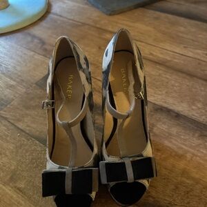 Bakers Gray and Black Animal-Print T-Strap Peep-Toe Heels with Bow